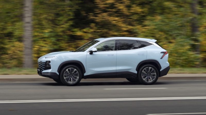 Семейный кроссовер JETOUR DASHING: комфорт и безопасность в деталях